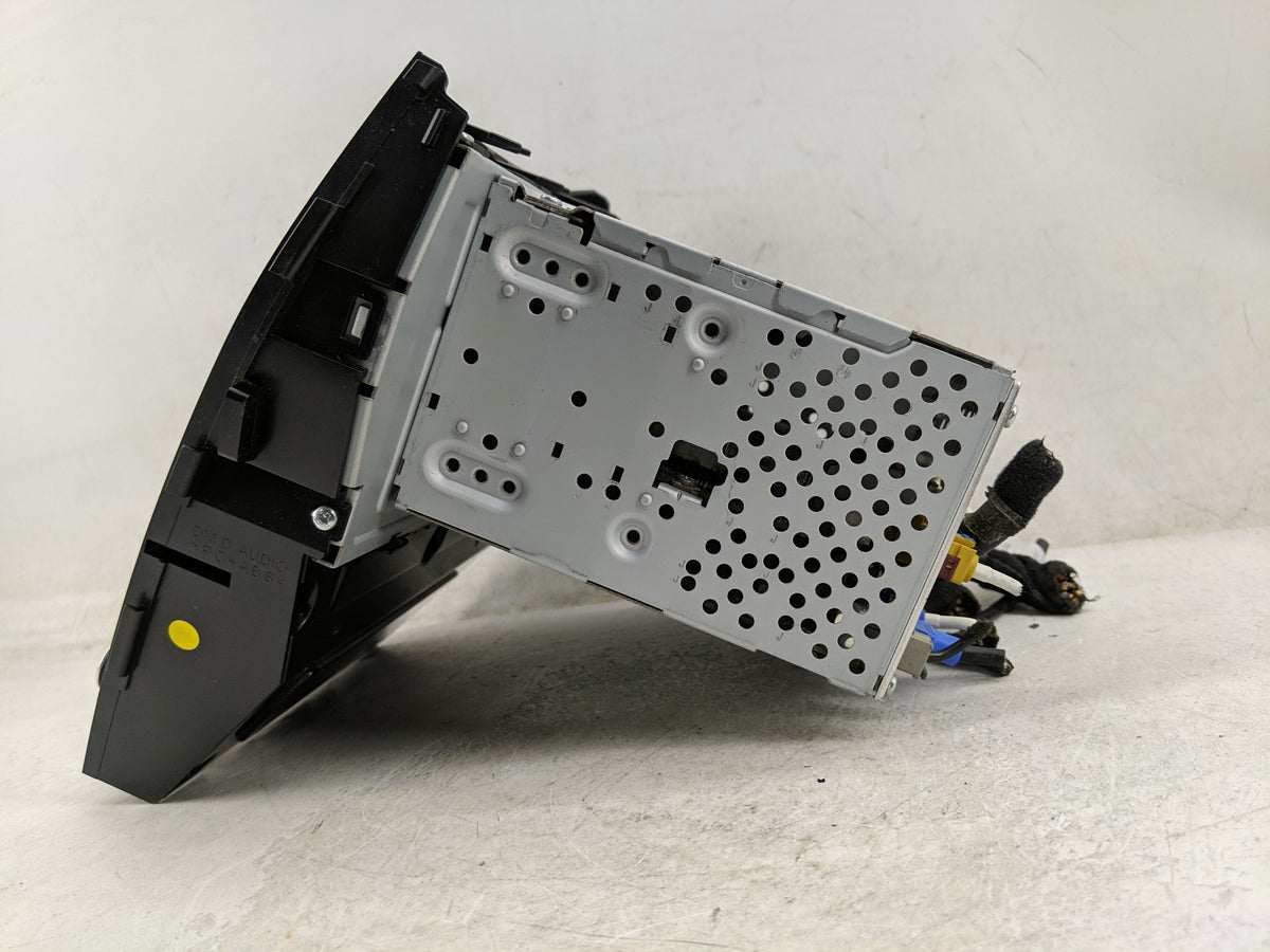 2017-2018 Hyundai Santa Fe Radio AM FM Cd Player Receiver Replacement P/N:96160-B8000NN5 Fits 2017 2018 OEM Used Auto Parts 