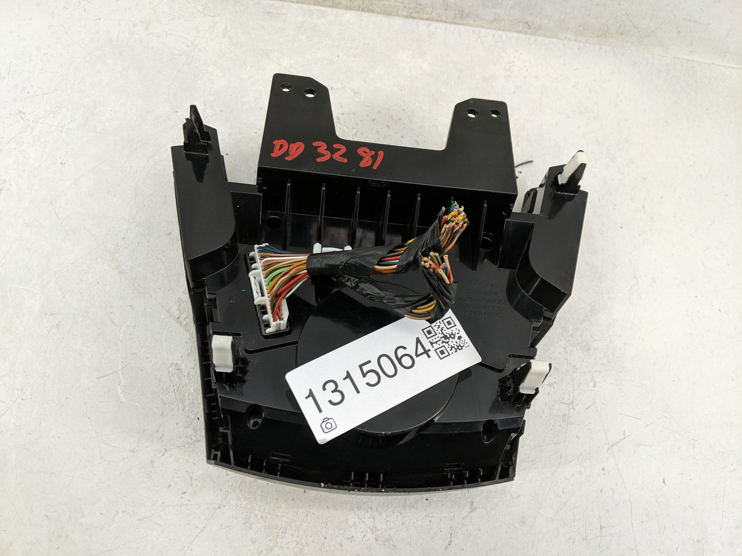 2017-2018 Hyundai Santa Fe Climate Control Module Temperature AC/Heater Replacement P/N:97250-B8EF0NN5 Fits Fits 2017 2018 O