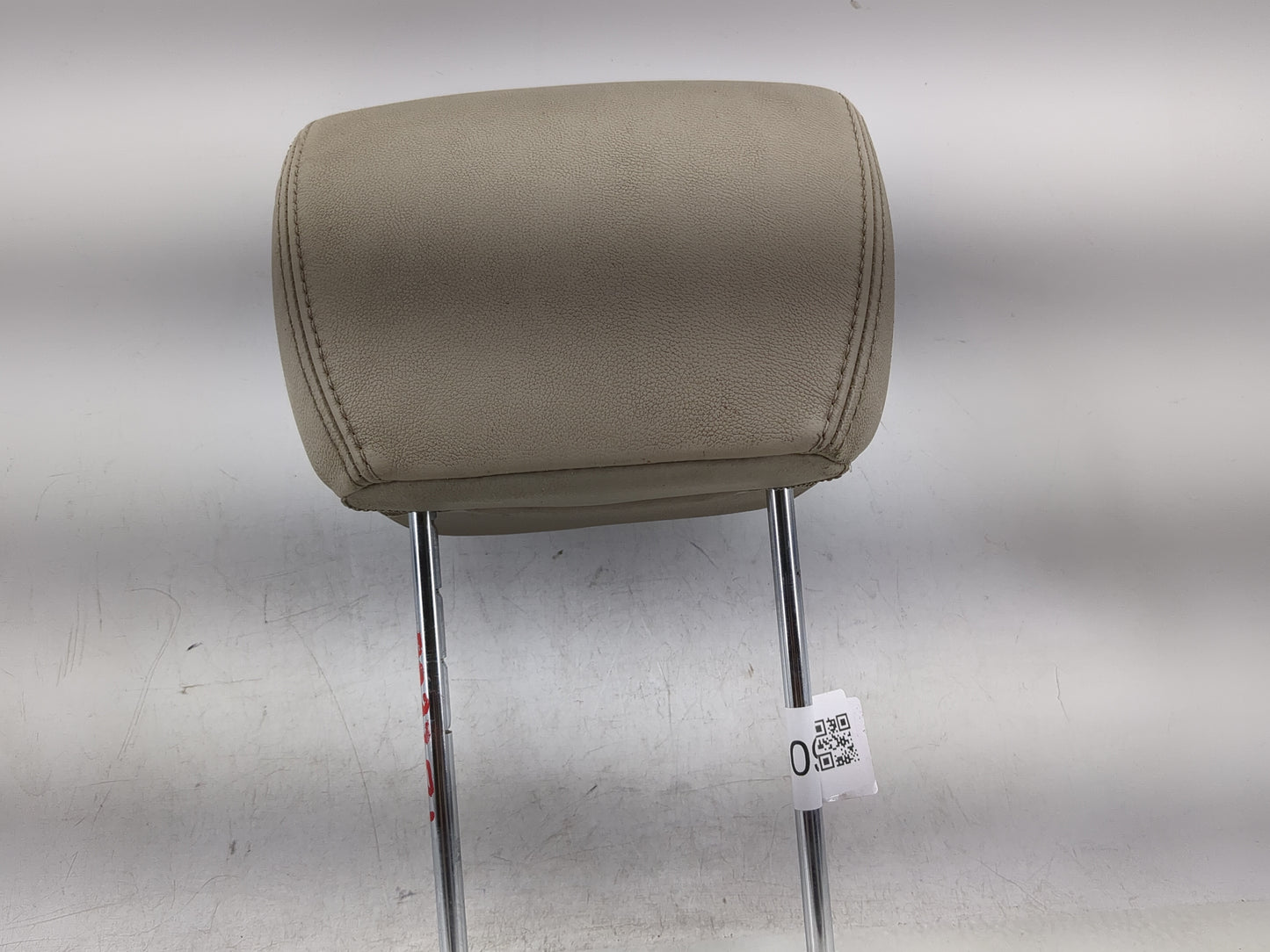 2017-2019 Hyundai Santa Fe Headrest Head Rest Front Driver Passenger Seat Fits Fits 2017 2018 2019 OEM Used Auto Parts - Oem