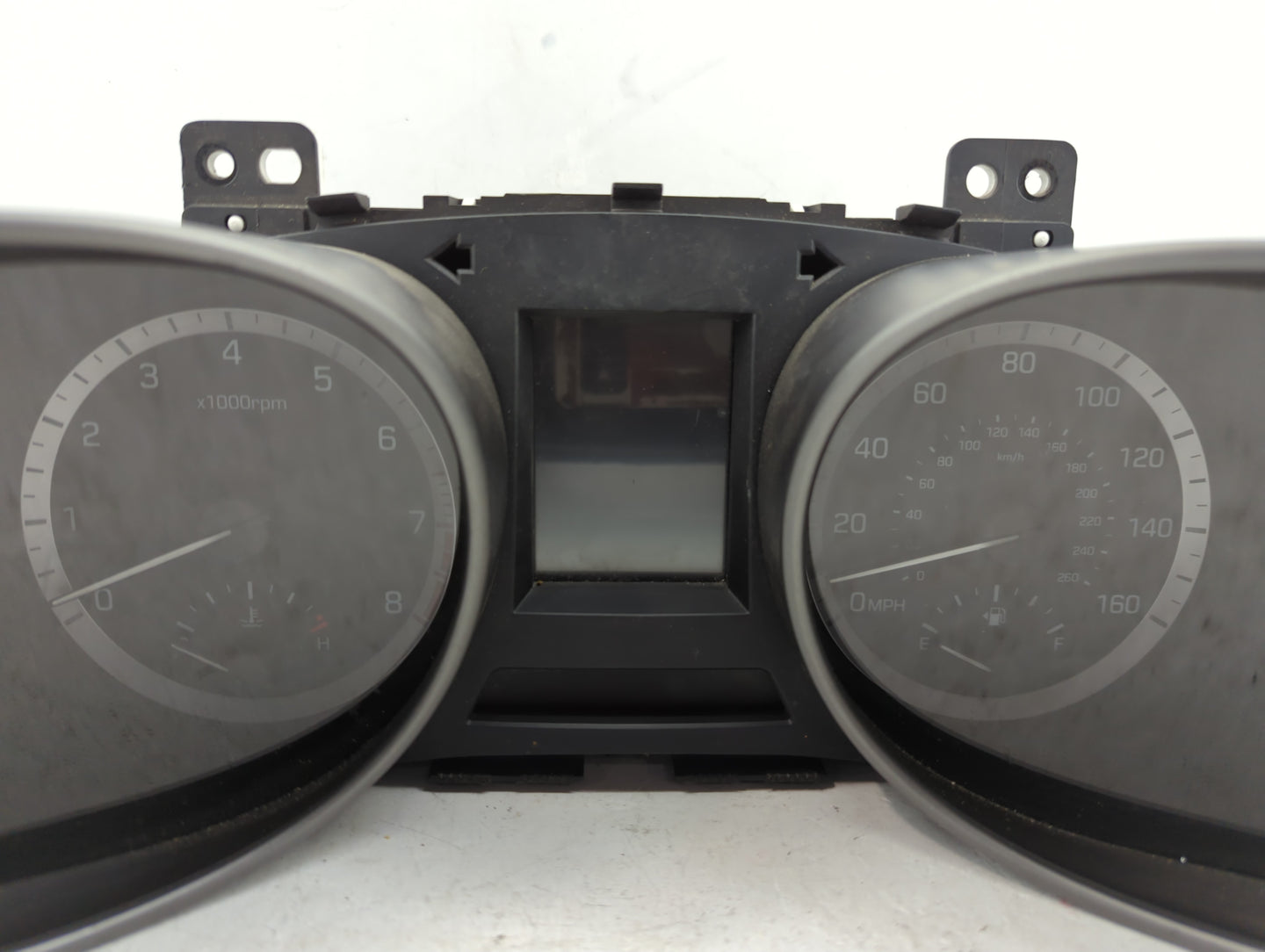 2017-2018 Hyundai Santa Fe Instrument Cluster Speedometer Gauges P/N:94021-B8101UU5 Fits Fits 2017 2018 OEM Used Auto Parts 