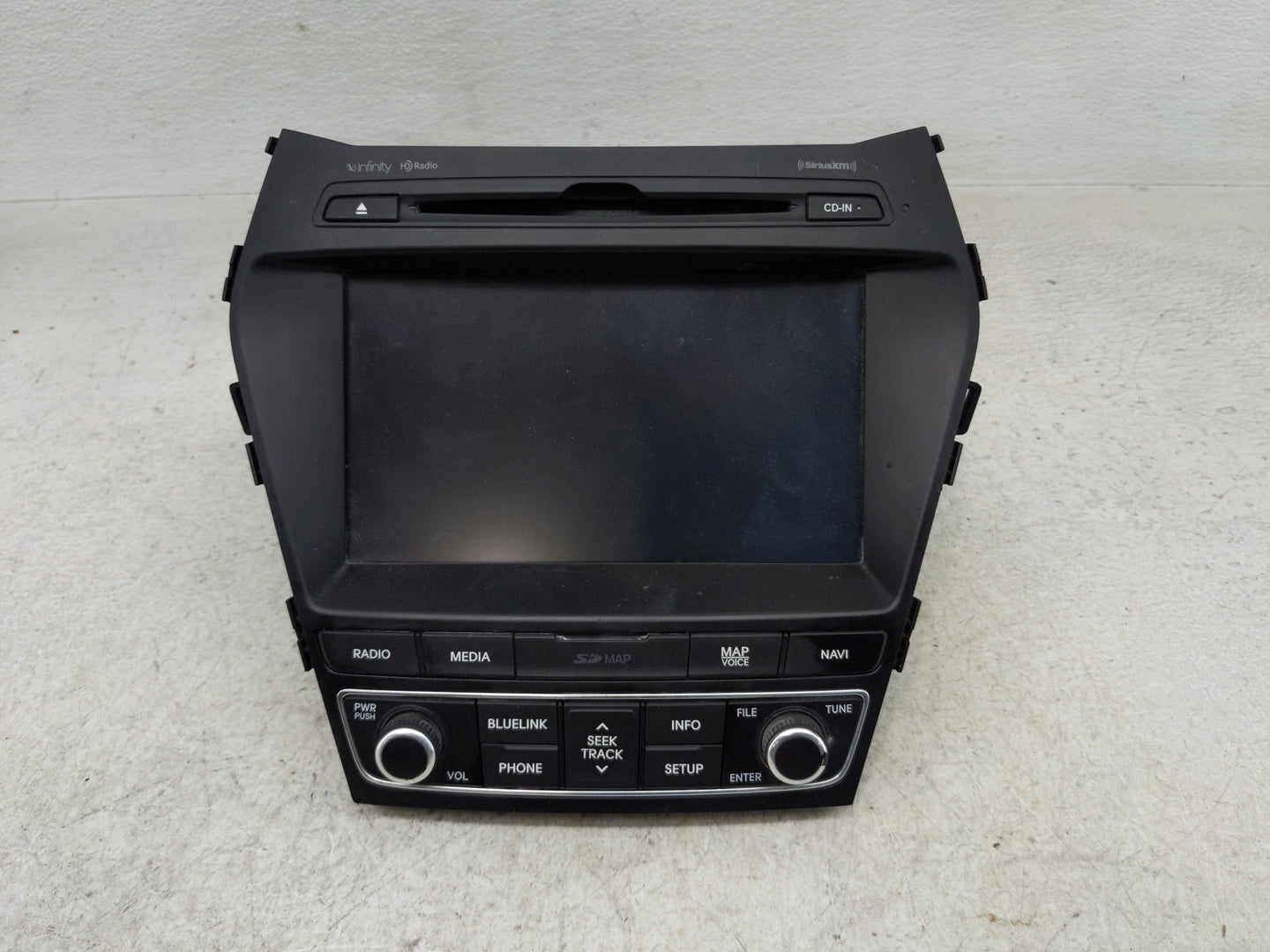 2017-2018 Hyundai Santa Fe Radio AM FM Cd Player Receiver Replacement P/N:96560-4Z5114X Fits Fits 2017 2018 OEM Used Auto Pa