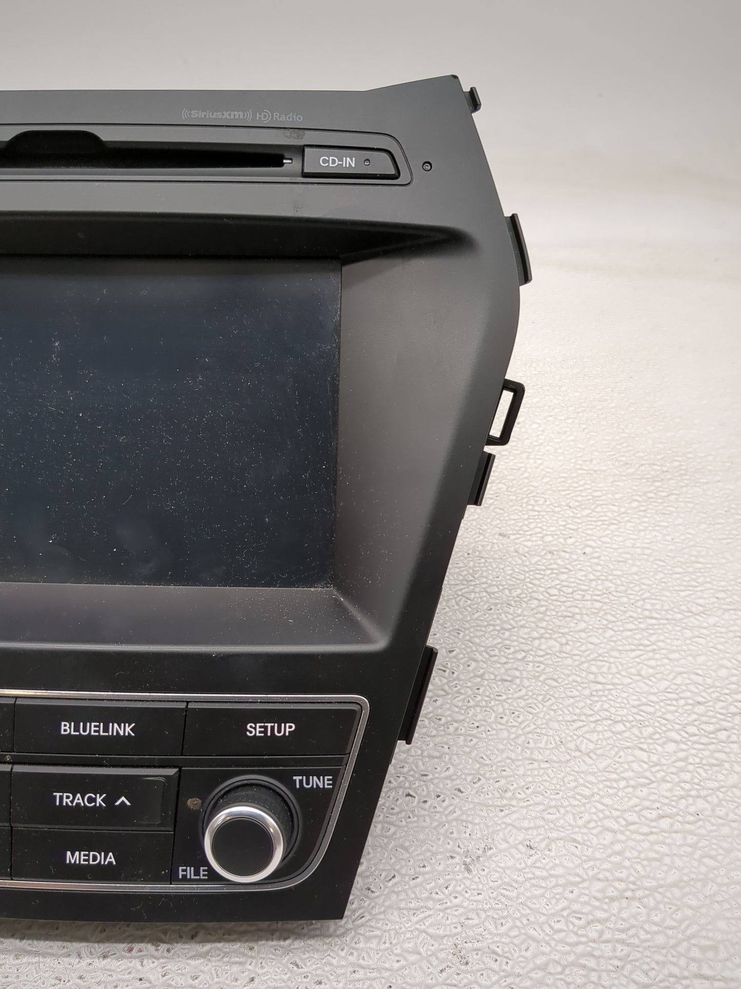2017-2018 Hyundai Santa Fe Radio AM FM Cd Player Receiver Replacement P/N:6160-4Z0004X Fits Fits 2017 2018 OEM Used Auto Par