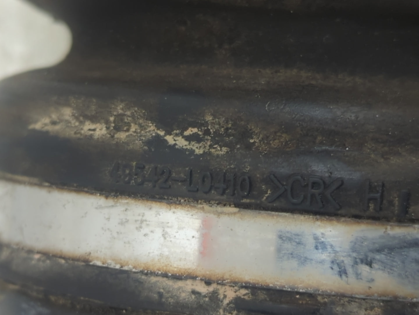 2017 Hyundai Santa Fe Axle Shaft Front Driver Cv C/v - Oemusedautoparts1.com
