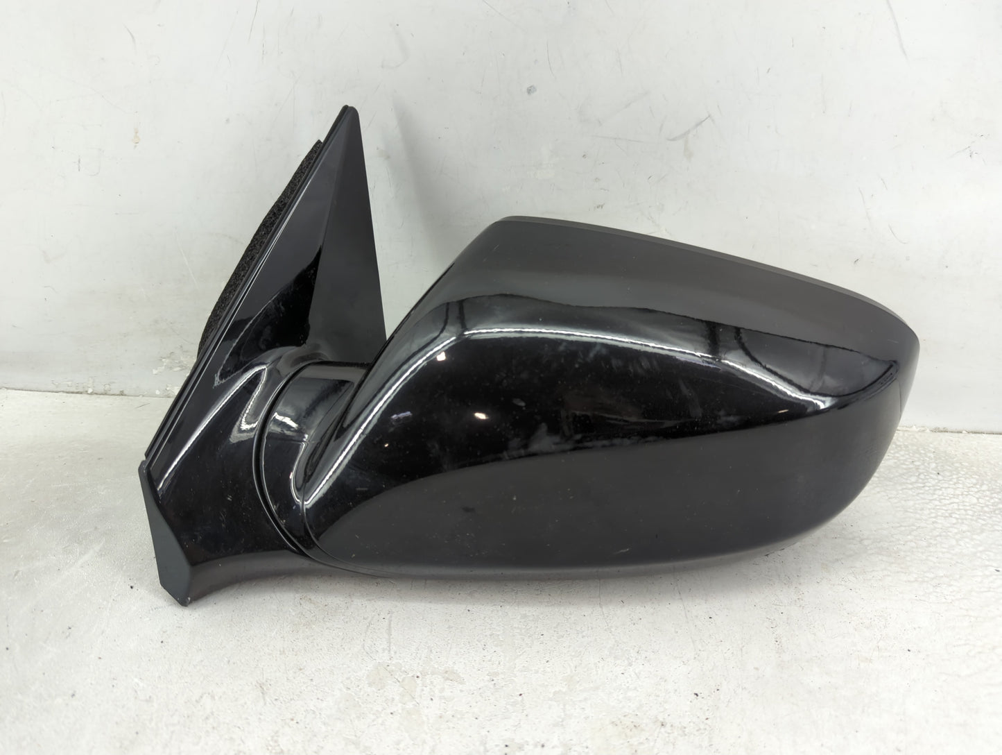 2017-2018 Hyundai Santa Fe Driver Side View Mirror - Left Door Mirror OEM Used - Oemusedautoparts1.com