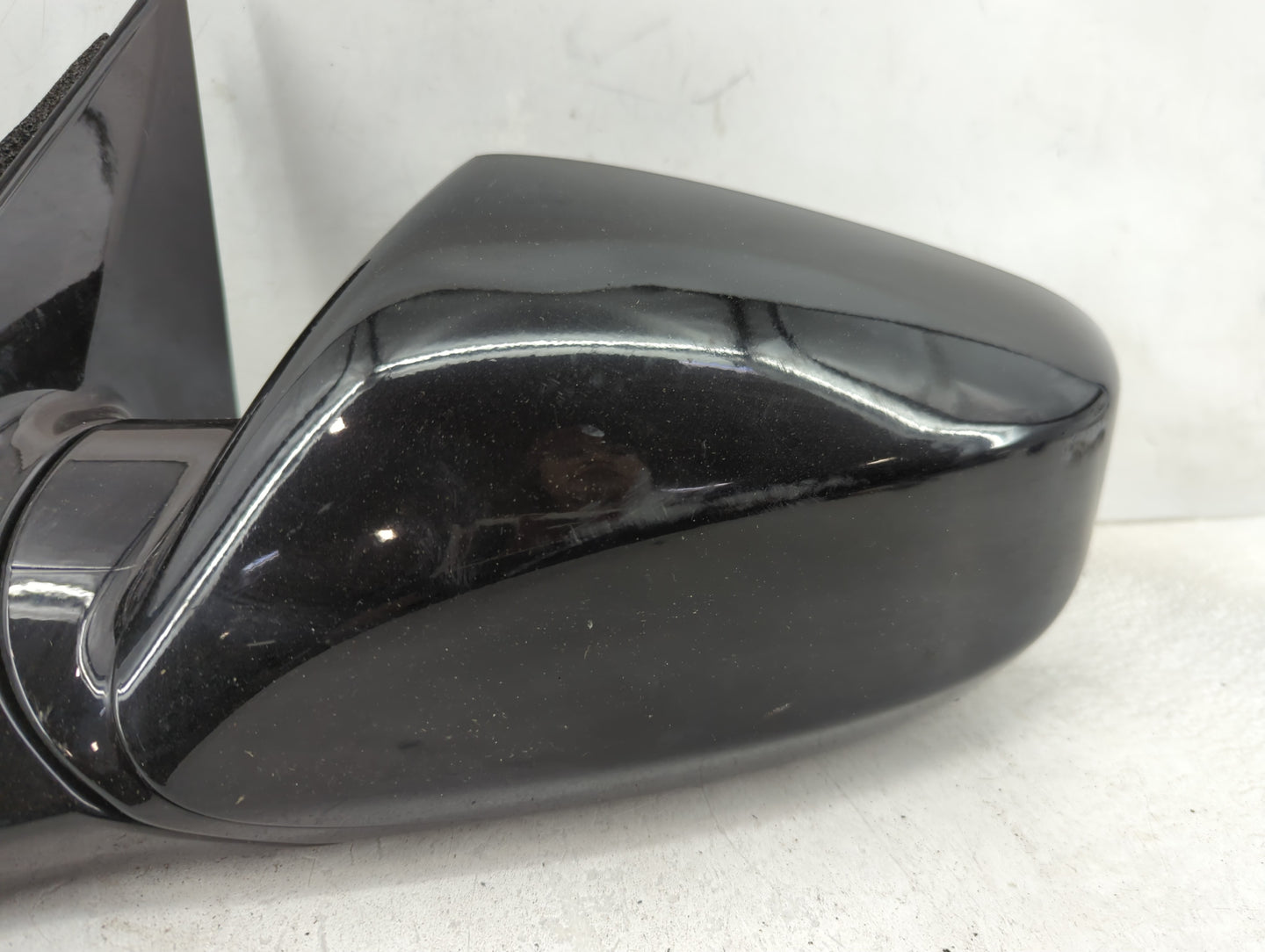 2017-2018 Hyundai Santa Fe Driver Side View Mirror - Left Door Mirror OEM Used - Oemusedautoparts1.com
