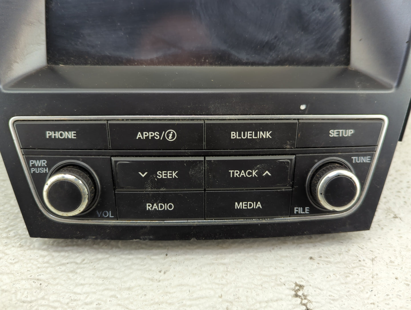 2017-2019 Hyundai Santa Fe Radio AM FM Cd Player Receiver Replacement P/N:96160-B8000NN5 AT140DPAN Fits Fits 2017 2018 2019 