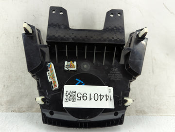 2017-2018 Hyundai Santa Fe Climate Control Module Temperature AC/Heater Replacement P/N:97250-B8EF0NN5 Fits Fits 2017 2018 OEM Used Auto Parts