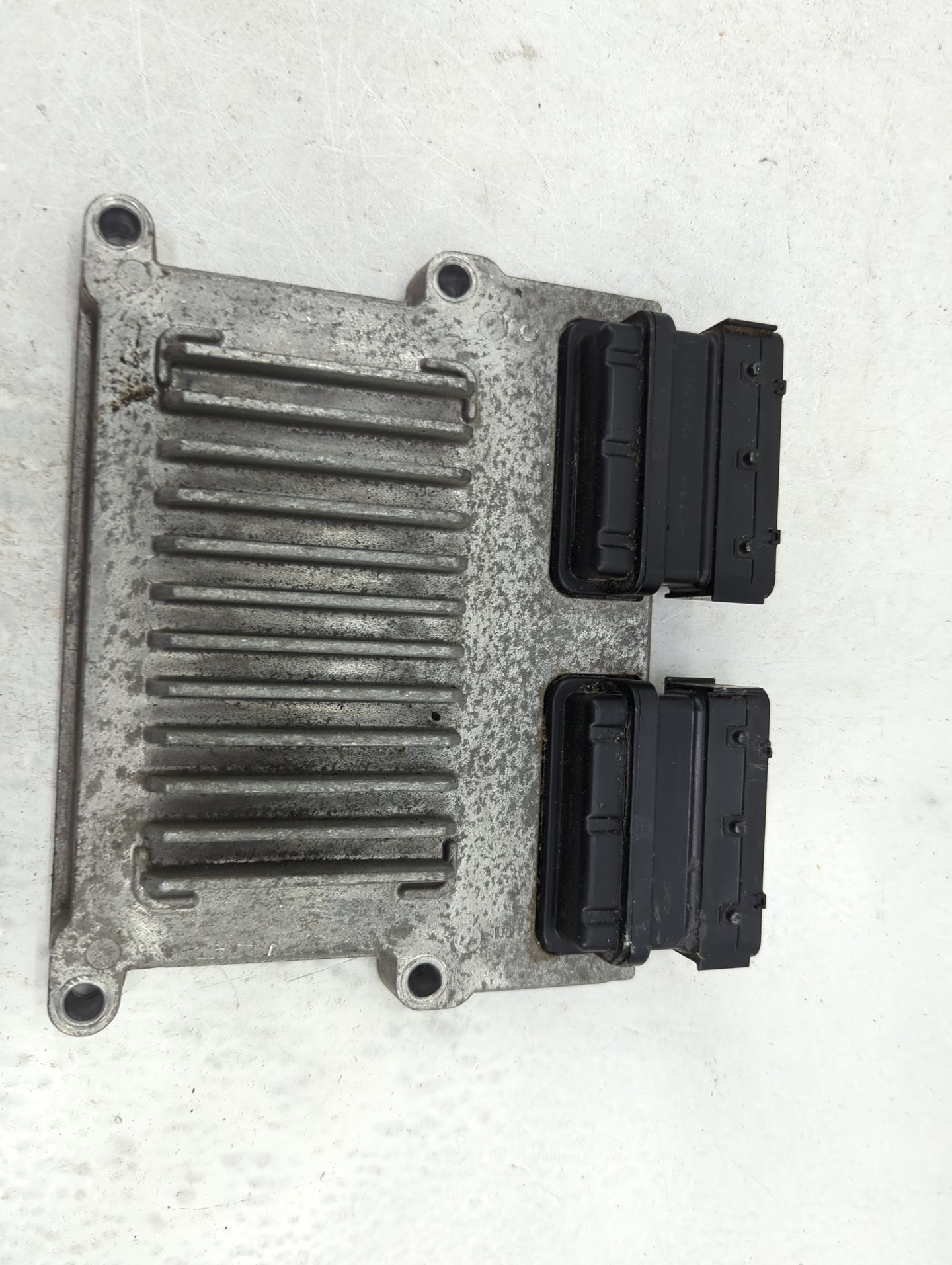 2017-2018 Hyundai Santa Fe PCM Engine Control Computer ECU ECM PCU OEM P/N:39100-3CDP0 11903175 Fits Fits 2017 2018 OEM Used