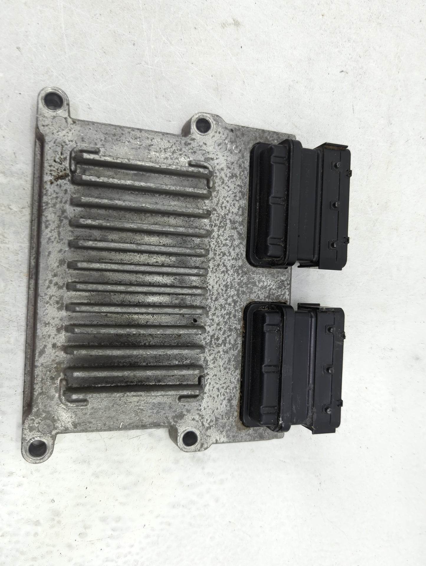 2017-2018 Hyundai Santa Fe PCM Engine Control Computer ECU ECM PCU OEM P/N:39100-3CDP0 11903175 Fits Fits 2017 2018 OEM Used