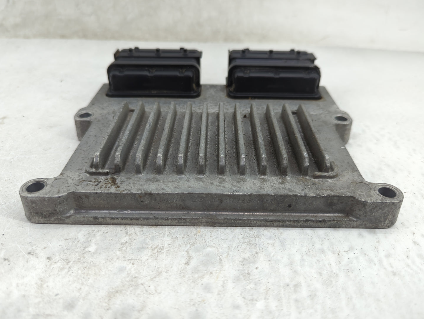 2017-2018 Hyundai Santa Fe PCM Engine Control Computer ECU ECM PCU OEM P/N:39100-3CDP0 11903175 Fits Fits 2017 2018 OEM Used