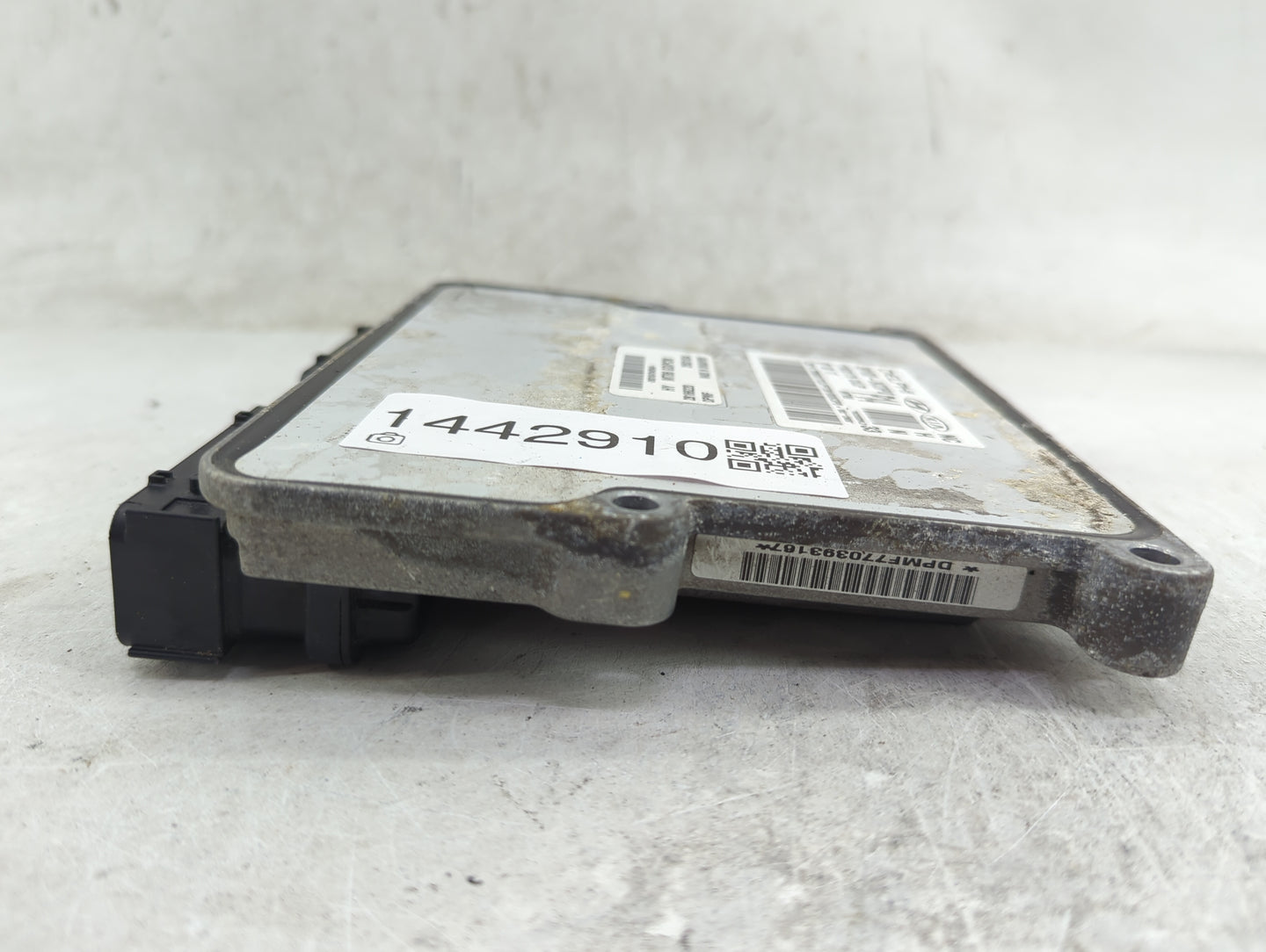 2017-2018 Hyundai Santa Fe PCM Engine Control Computer ECU ECM PCU OEM P/N:39100-3CDP0 11903175, 28166220 Fits Fits 2017 201