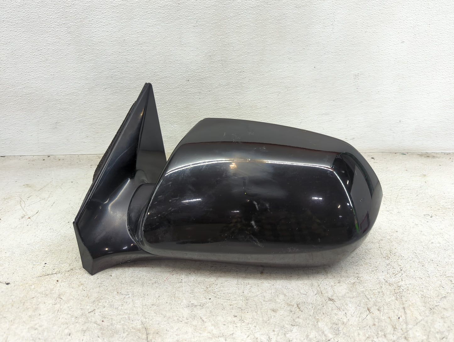 2017-2018 Hyundai Santa Fe Driver Side View Mirror - Left Door Mirror OEM Used - Oemusedautoparts1.com