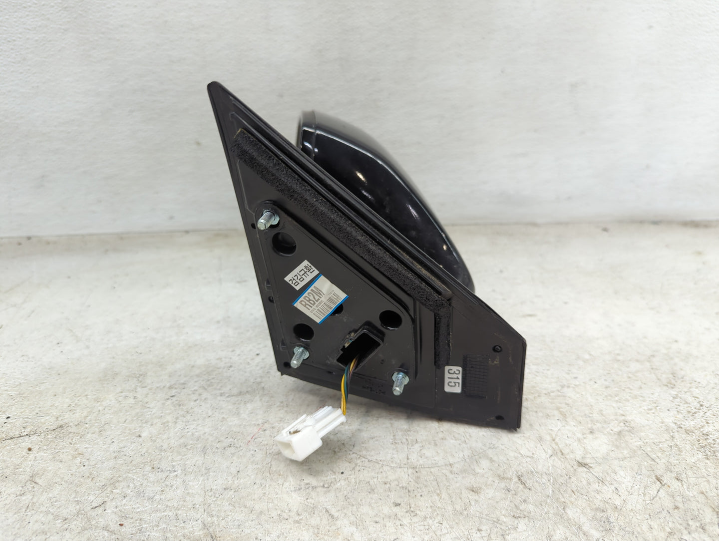 2017-2018 Hyundai Santa Fe Driver Side View Mirror - Left Door Mirror OEM Used - Oemusedautoparts1.com