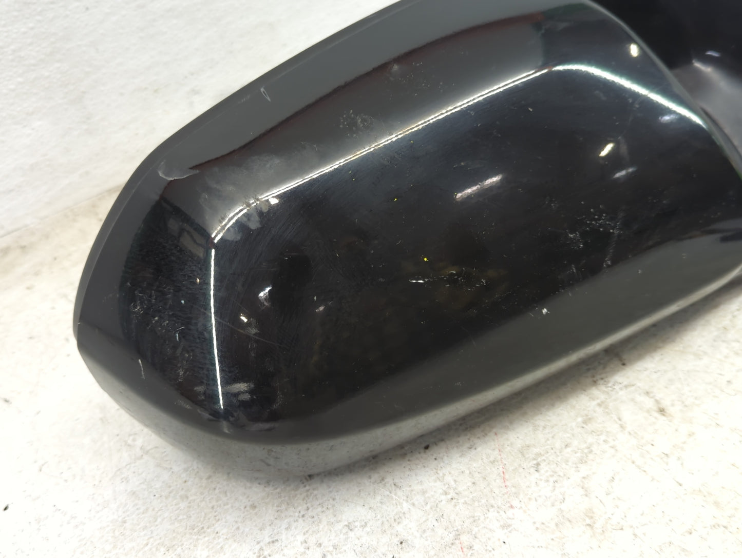 2017-2018 Hyundai Santa Fe Passenger Side View Mirror - Right Door Mirror OEM Used - Oemusedautoparts1.com