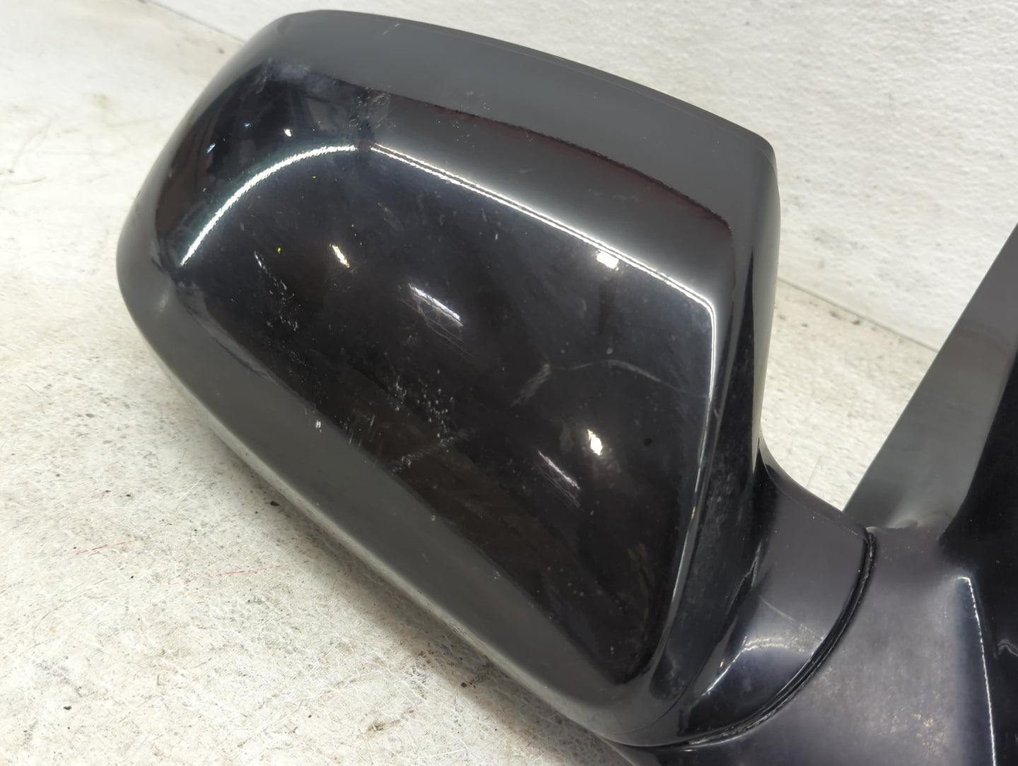 2017-2018 Hyundai Santa Fe Passenger Side View Mirror - Right Door Mirror OEM Used - Oemusedautoparts1.com