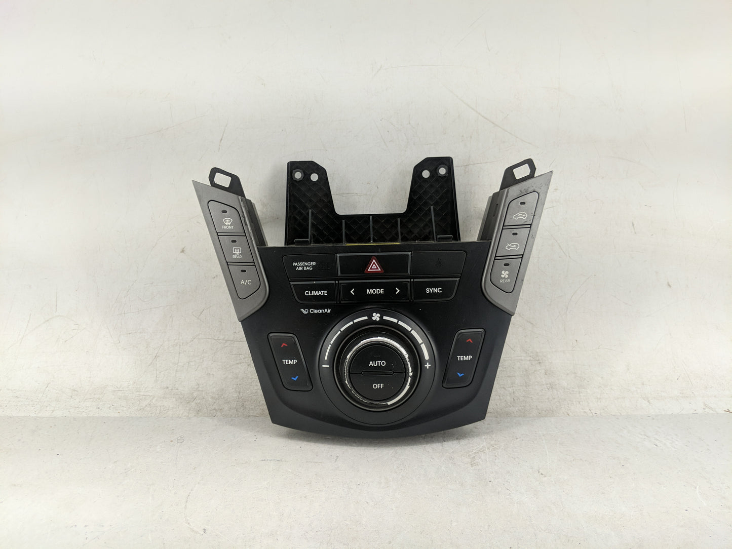 2017-2018 Hyundai Santa Fe Climate Control Module Temperature AC/Heater Replacement P/N:97250-B8EF0NN5 97250-B8000 Fits OEM 