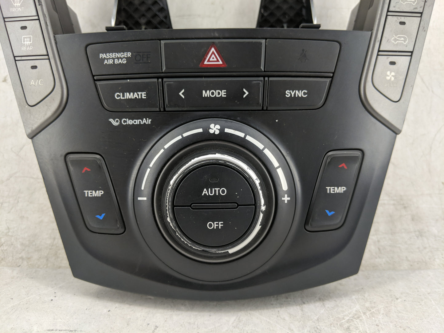 2017-2018 Hyundai Santa Fe Climate Control Module Temperature AC/Heater Replacement P/N:97250-B8EF0NN5 97250-B8000 Fits OEM 