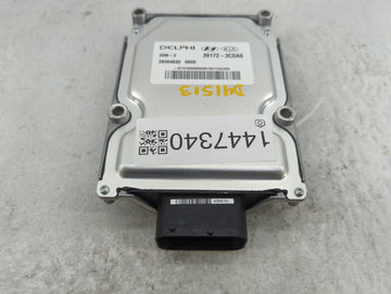 2017 Hyundai Santa Fe Body Control Module Bcm Inner Cabin Fuse Box - Oemusedautoparts1.com