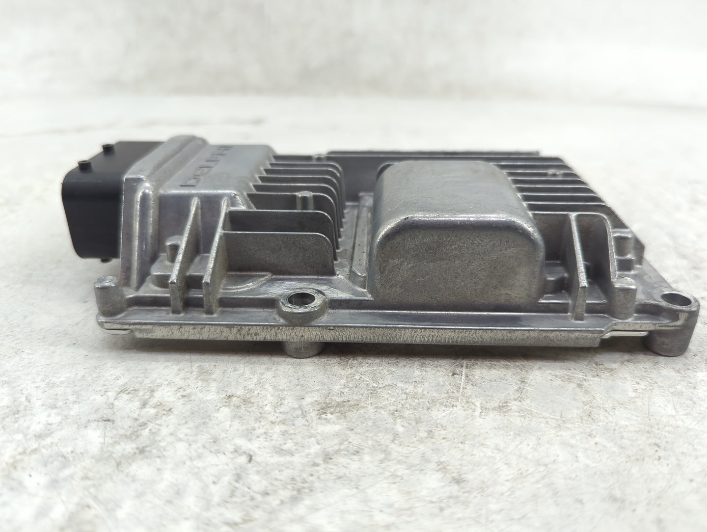 2017 Hyundai Santa Fe Body Control Module Bcm Inner Cabin Fuse Box - Oemusedautoparts1.com