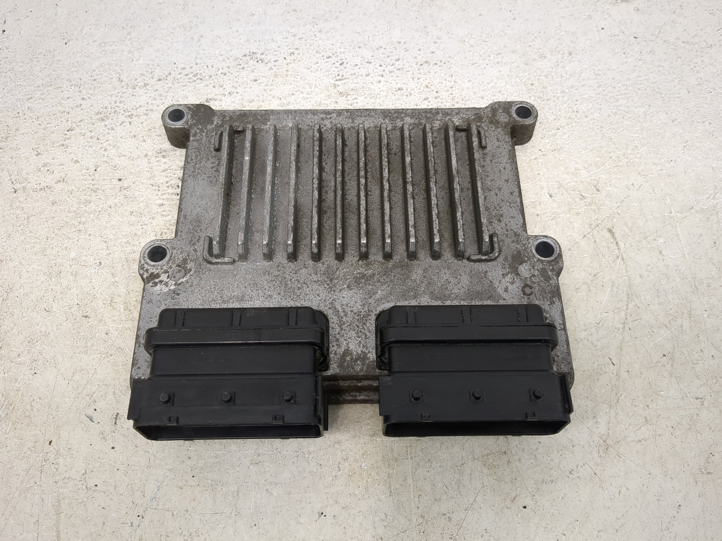 2017-2018 Hyundai Santa Fe PCM Engine Control Computer ECU ECM PCU OEM P/N:39110-3CDP0 11902951 Fits Fits 2017 2018 OEM Used
