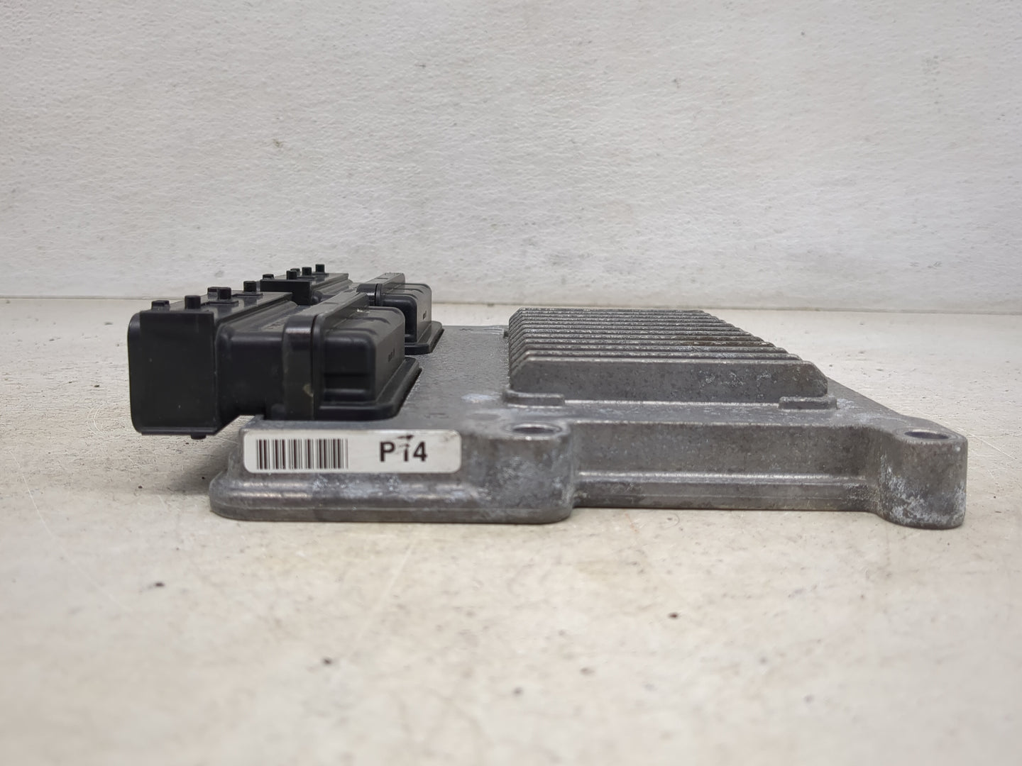 2017-2018 Hyundai Santa Fe PCM Engine Control Computer ECU ECM PCU OEM P/N:39100-3CDP0 39110-3CDP0, 11902951 Fits Fits 2017 