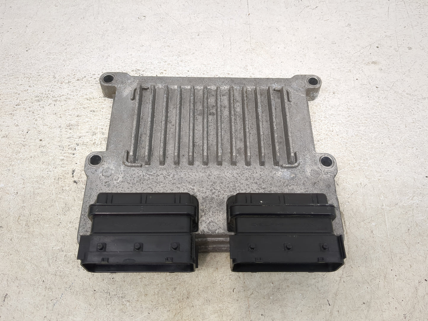 2017-2018 Hyundai Santa Fe PCM Engine Control Computer ECU ECM PCU OEM P/N:39100-3CDP0 39110-3CDP0, 11902951 Fits Fits 2017 