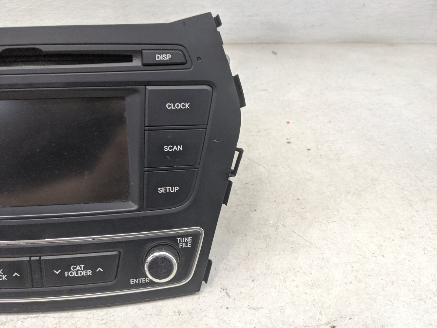 2017-2018 Hyundai Santa Fe Radio AM FM Cd Player Receiver Replacement P/N:96180-4Z6004X AM1B1DPAN Fits Fits 2017 2018 OEM Us
