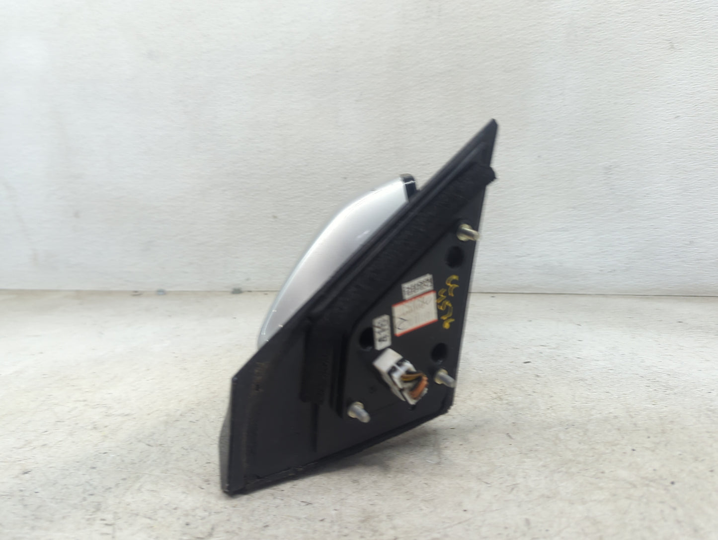 2017-2018 Hyundai Santa Fe Passenger Side View Mirror - Right Door Mirror OEM Used - Oemusedautoparts1.com