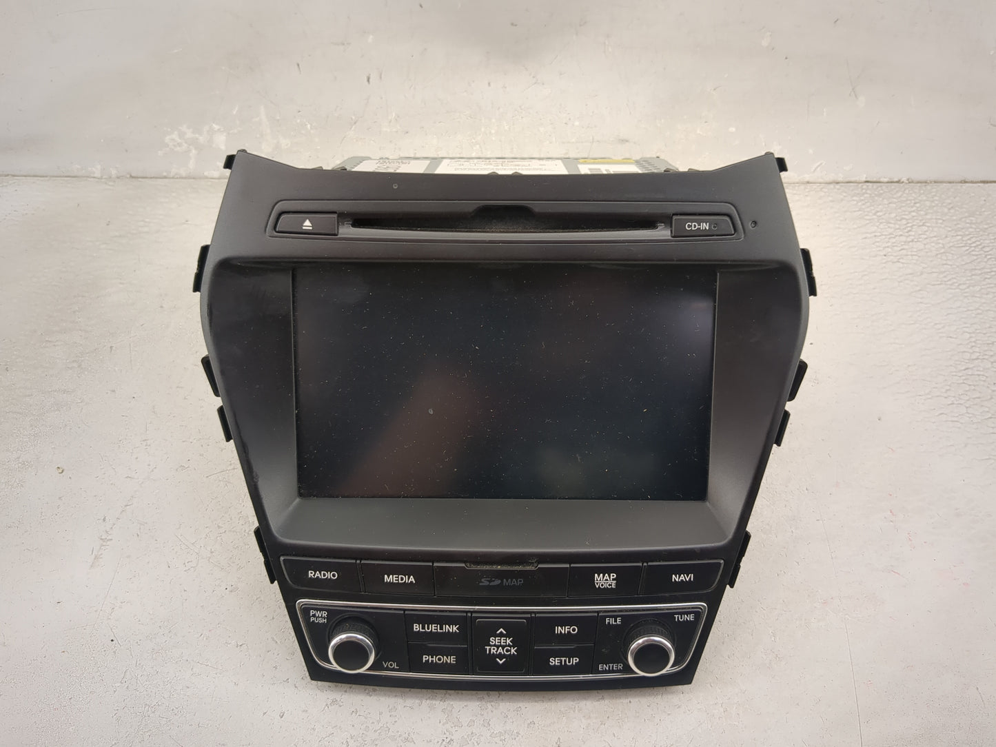 2017 Hyundai Santa Fe Radio AM FM Cd Player Receiver Replacement P/N:96560-B8510NN5 AT240DPAN, D3965 51050 Fits OEM Used Aut