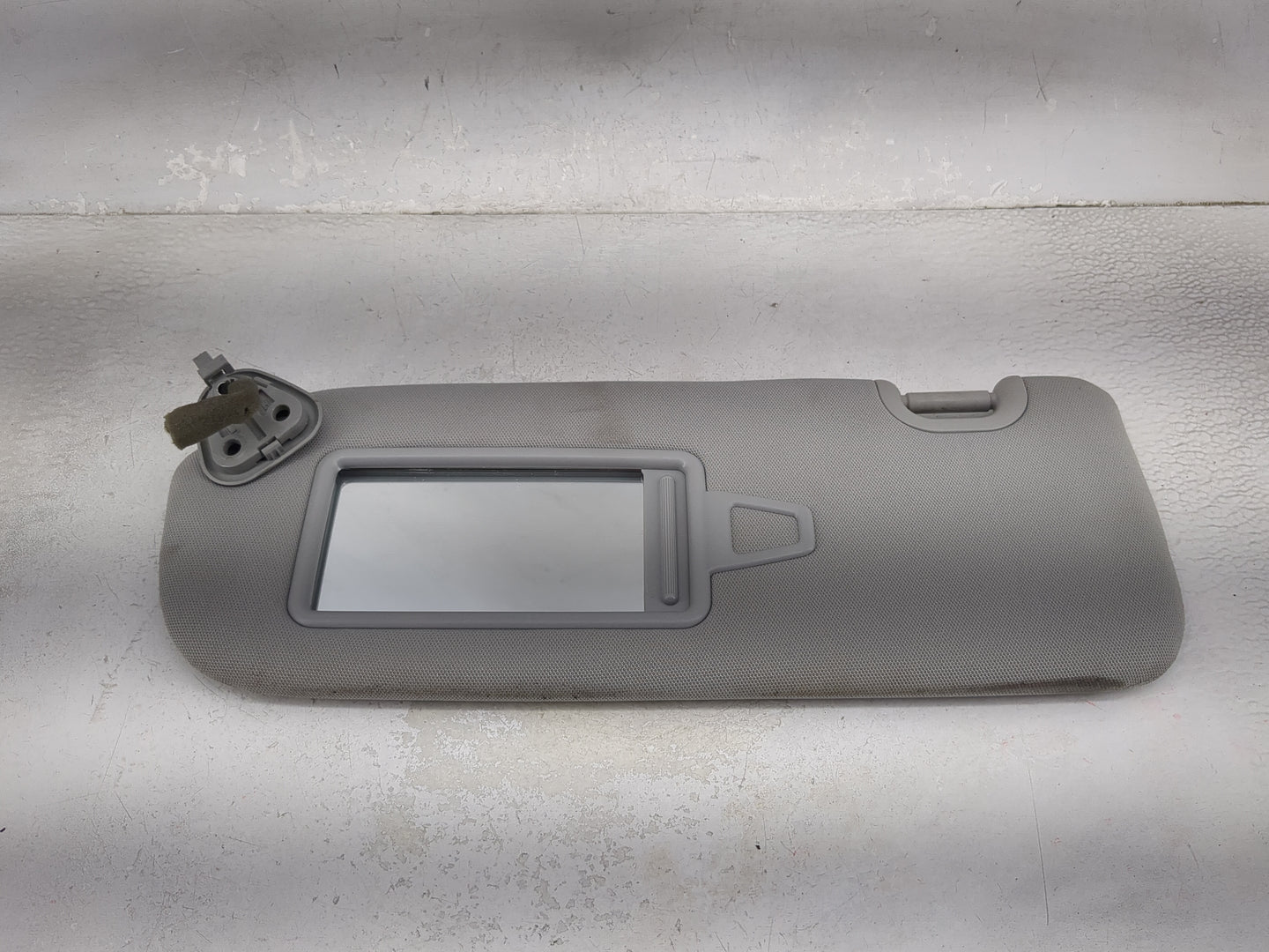 2013-2019 Hyundai Santa Fe Sun Visor Shade Replacement Driver Left Mirror Fits Fits 2013 2014 2015 2016 2017 2018 2019 OEM U
