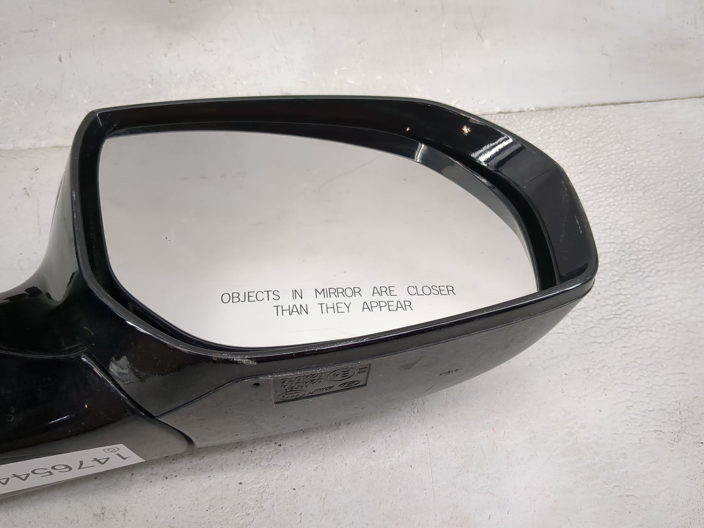 2017-2018 Hyundai Santa Fe Passenger Side View Mirror - Right Door Mirror OEM Used - Oemusedautoparts1.com