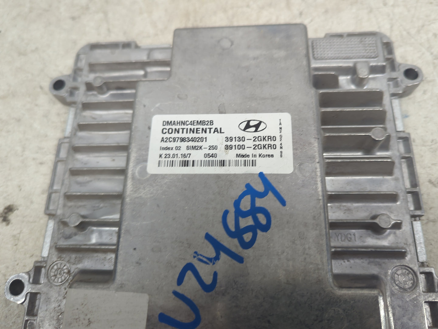 2017 Hyundai Santa Fe PCM Engine Control Computer ECU ECM PCU OEM P/N:39130-2GKR0 39100-2GKR0, A2C9798340201, DMAHNC4EMB2B F