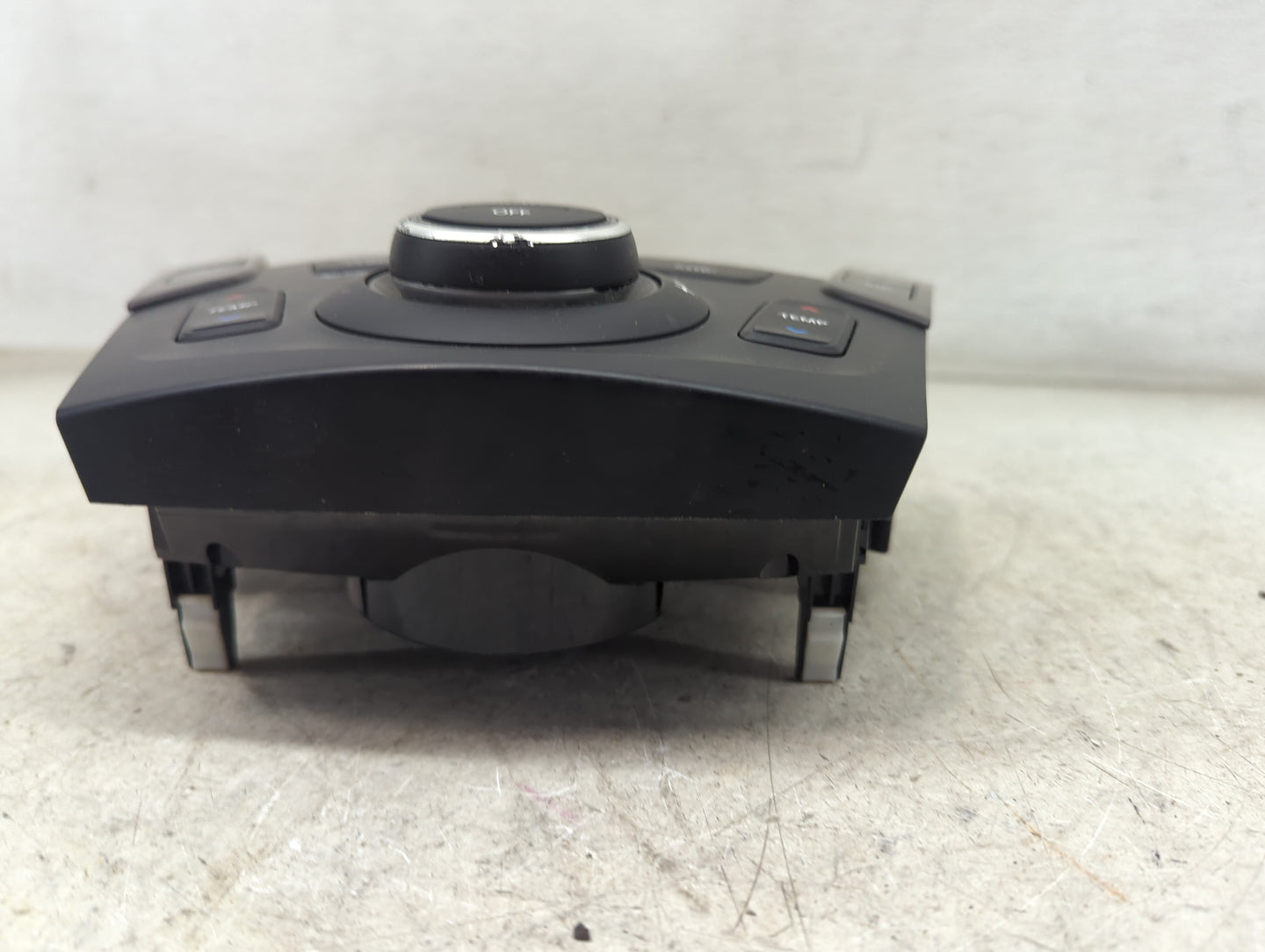 2017-2018 Hyundai Santa Fe Climate Control Module Temperature AC/Heater Replacement P/N:97250-2WXXX 97250-4ZXXX Fits OEM Use