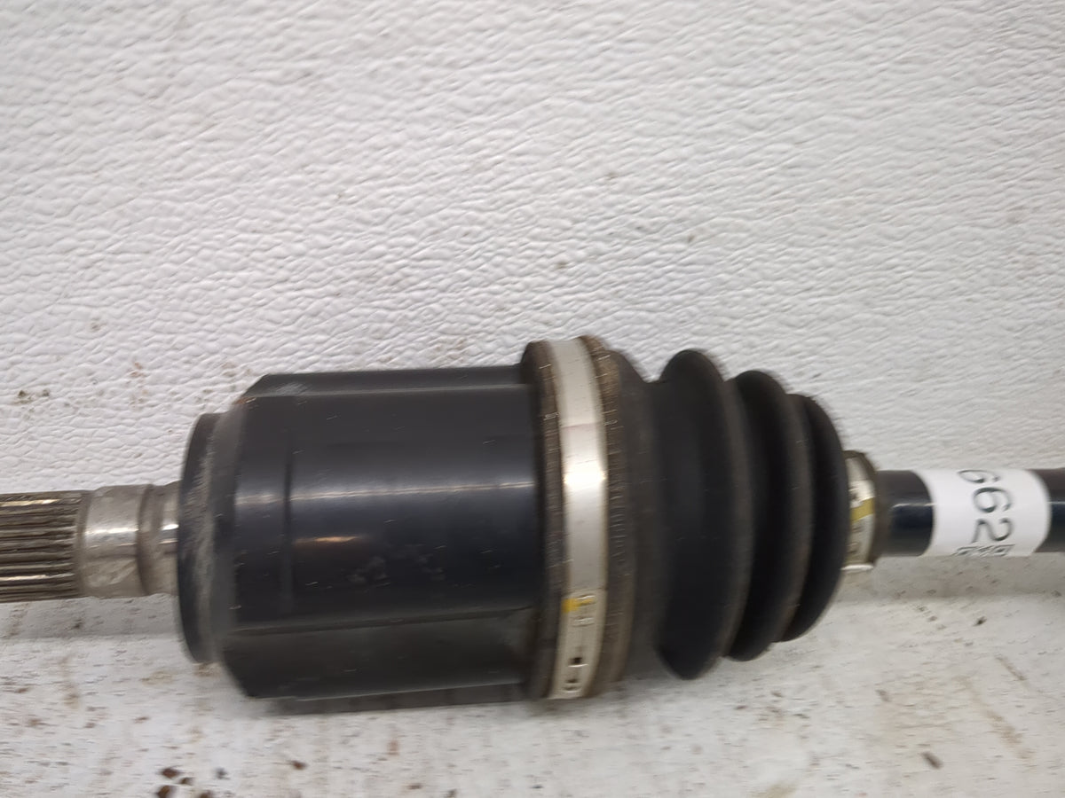 2017 Hyundai Santa Fe Axle Shaft Front Driver Cv C/v 1520662 - Oemusedautoparts1.com