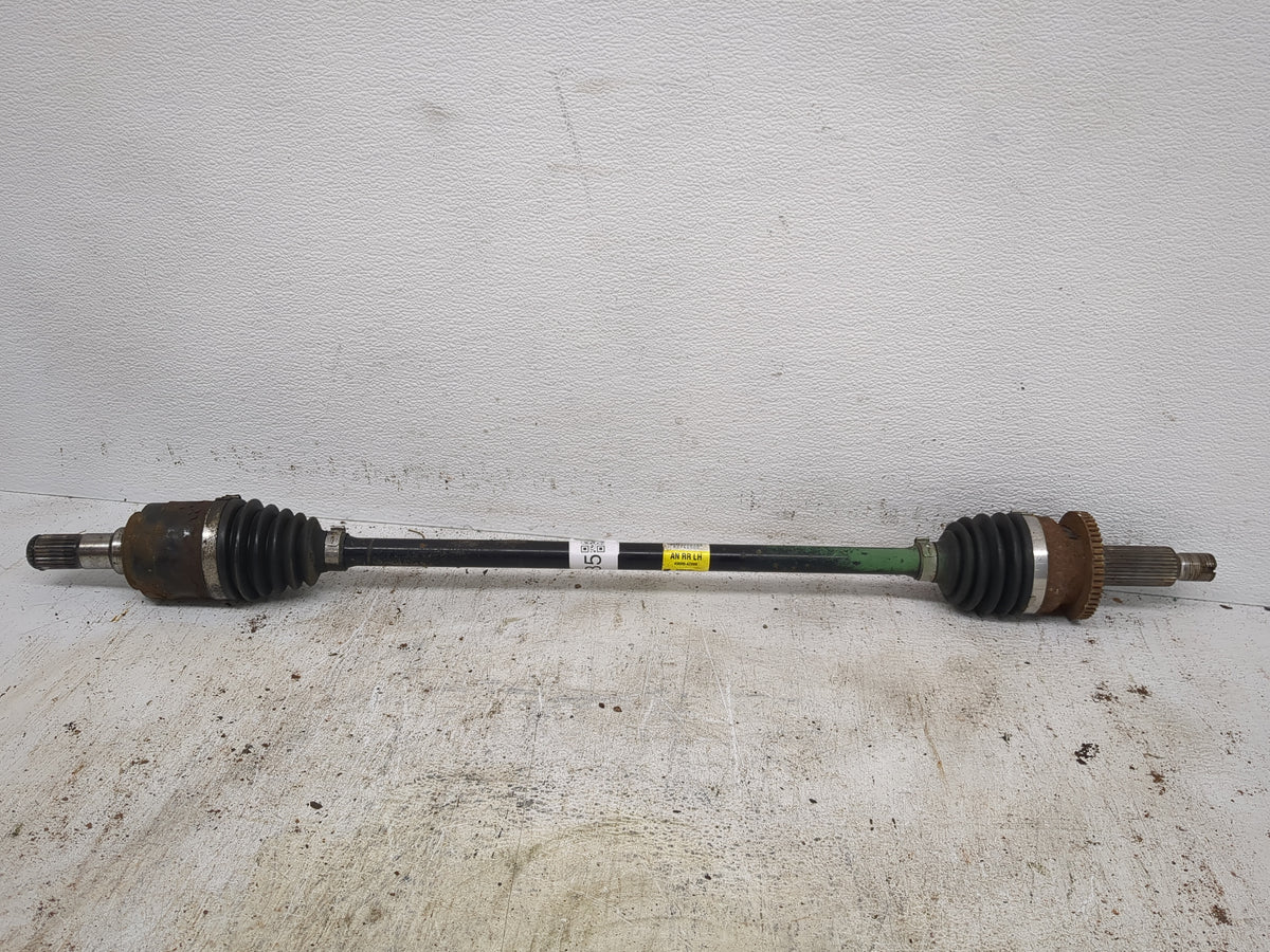 2013-2018 Hyundai Santa Fe Axle Shaft Rear Driver Cv C/v 1520835 - Oemusedautoparts1.com