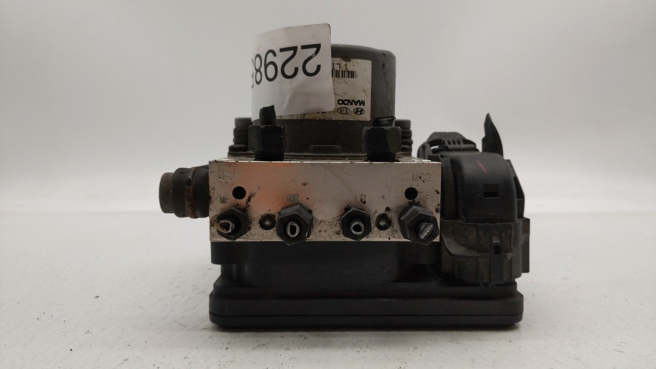 2017-2018 Hyundai Santa Fe ABS Pump Control Module Replacement P/N:58920-4Z300 BE6003S300 Fits Fits 2017 2018 OEM Used Auto 