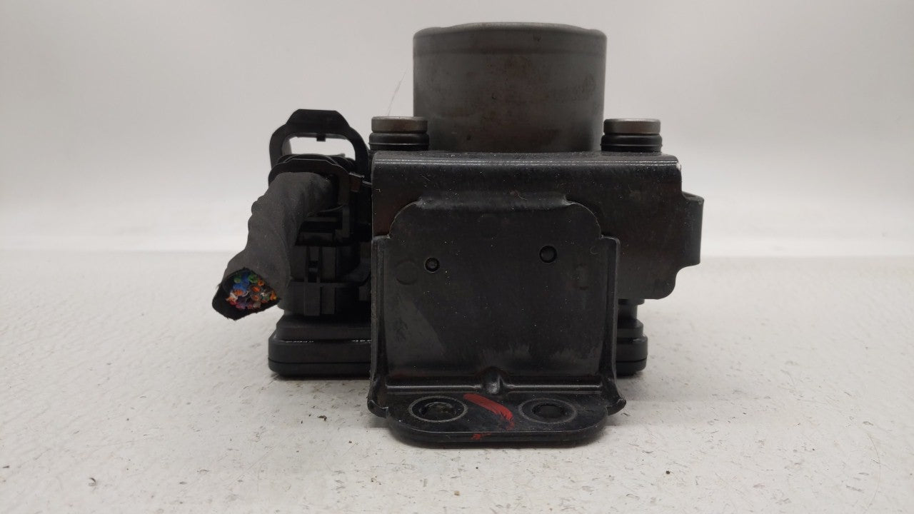 2017-2018 Hyundai Santa Fe ABS Pump Control Module Replacement P/N:58920-4Z300 BE6003S300 Fits Fits 2017 2018 OEM Used Auto 
