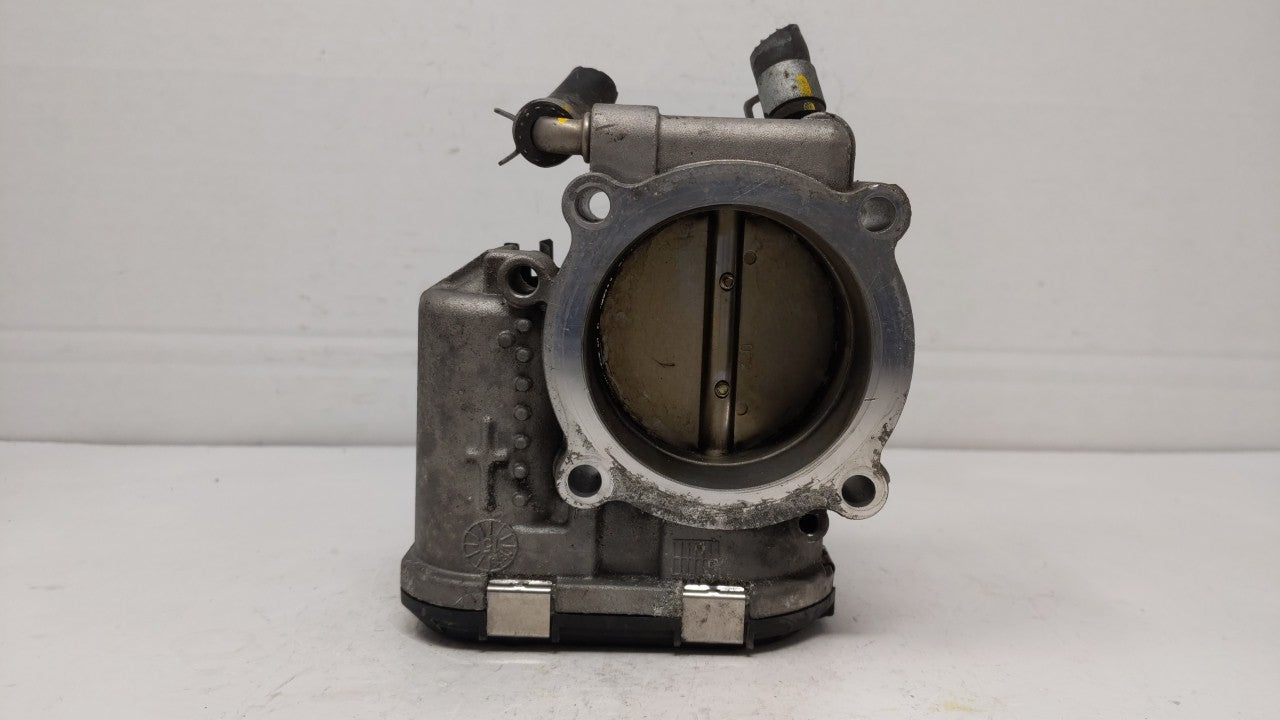 2017 Hyundai Santa Fe Throttle Body P/N:35100-2G600 Fits Fits 2015 2016 2018 2019 OEM Used Auto Parts - Oemusedautoparts1.co