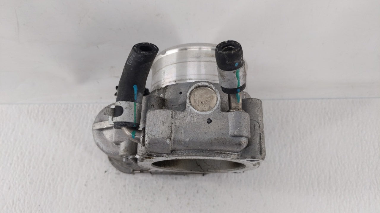 2017 Hyundai Santa Fe Throttle Body P/N:35100-2G600 Fits Fits 2015 2016 2018 2019 OEM Used Auto Parts - Oemusedautoparts1.co