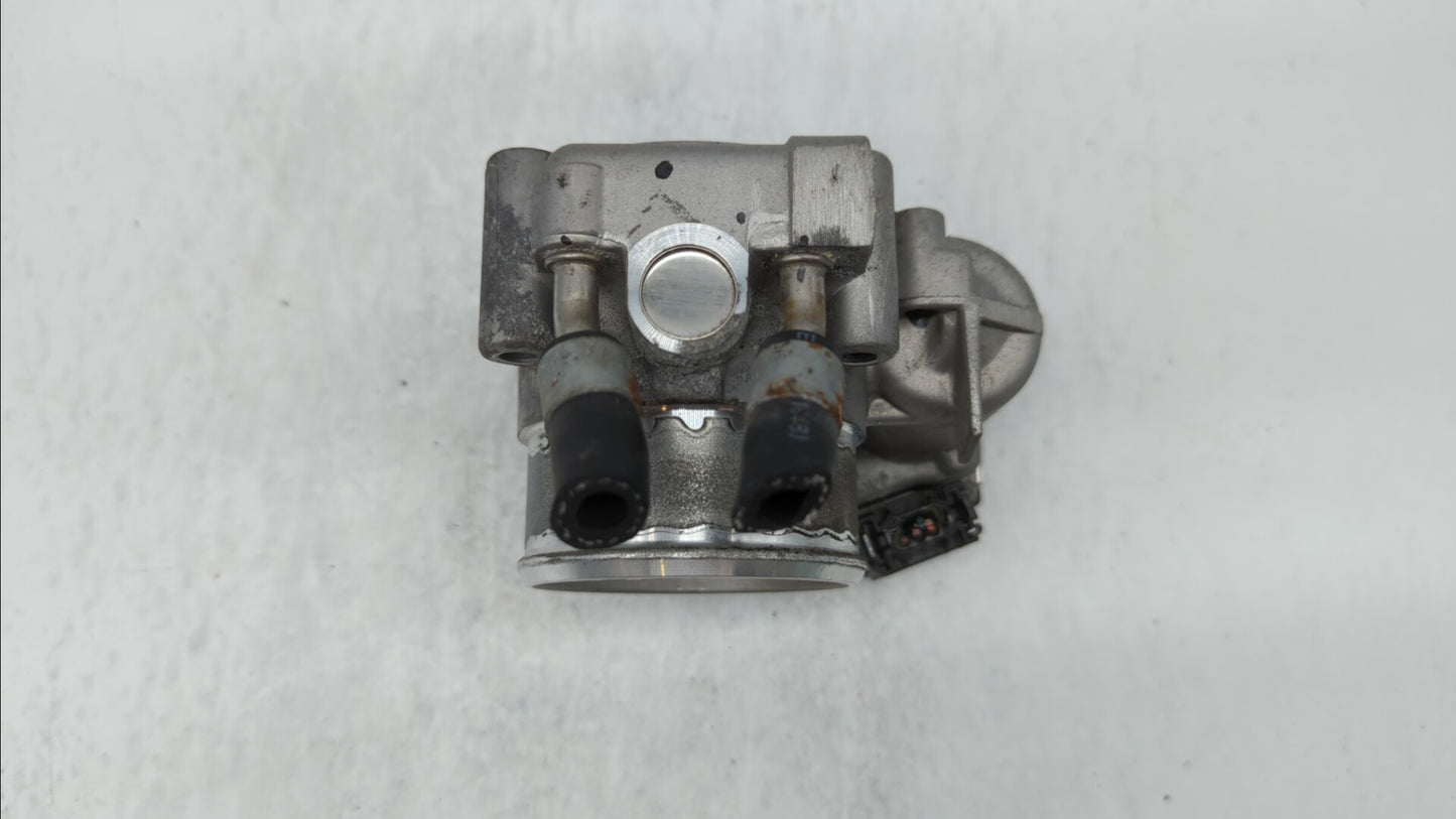 2017 Hyundai Santa Fe Throttle Body P/N:35100-2G610 Fits Fits 2015 2016 2018 2019 OEM Used Auto Parts - Oemusedautoparts1.co