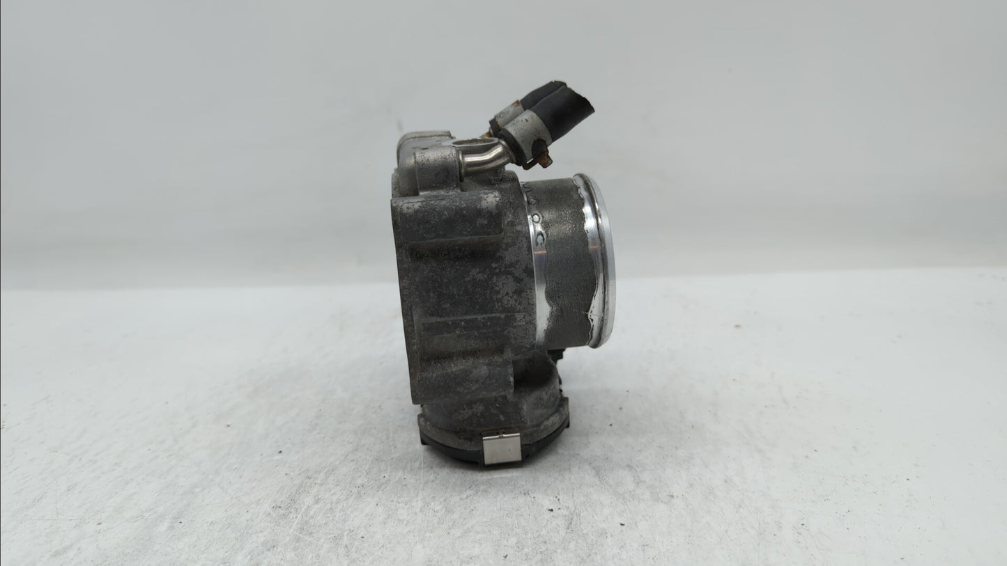 2017 Hyundai Santa Fe Throttle Body P/N:35100-2G610 Fits Fits 2015 2016 2018 2019 OEM Used Auto Parts - Oemusedautoparts1.co
