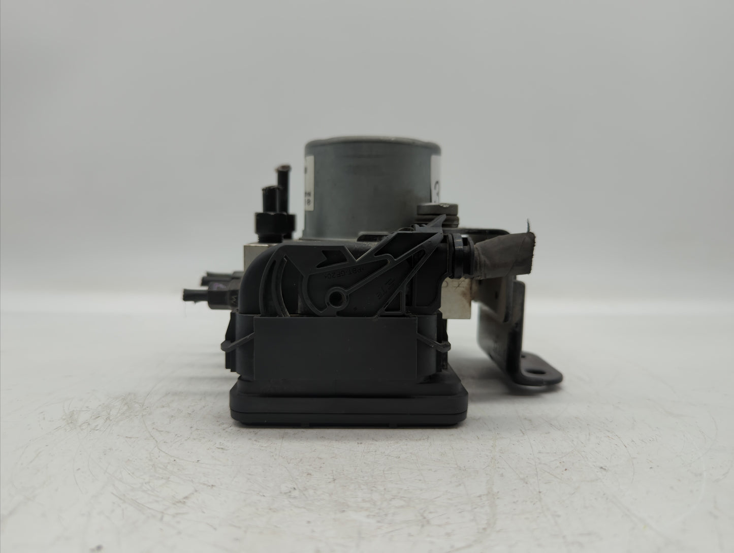 2017-2018 Hyundai Santa Fe ABS Pump Control Module Replacement P/N:58920-4Z300 Fits Fits 2017 2018 OEM Used Auto Parts - Oem
