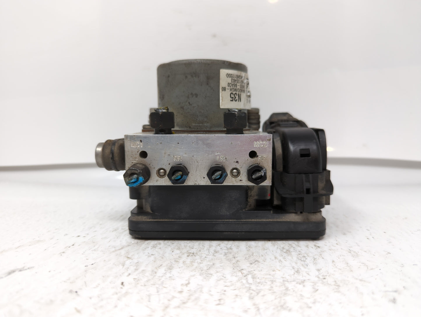 2017-2018 Hyundai Santa Fe ABS Pump Control Module Replacement P/N:58920-B8AC0 Fits Fits 2017 2018 OEM Used Auto Parts - Oem
