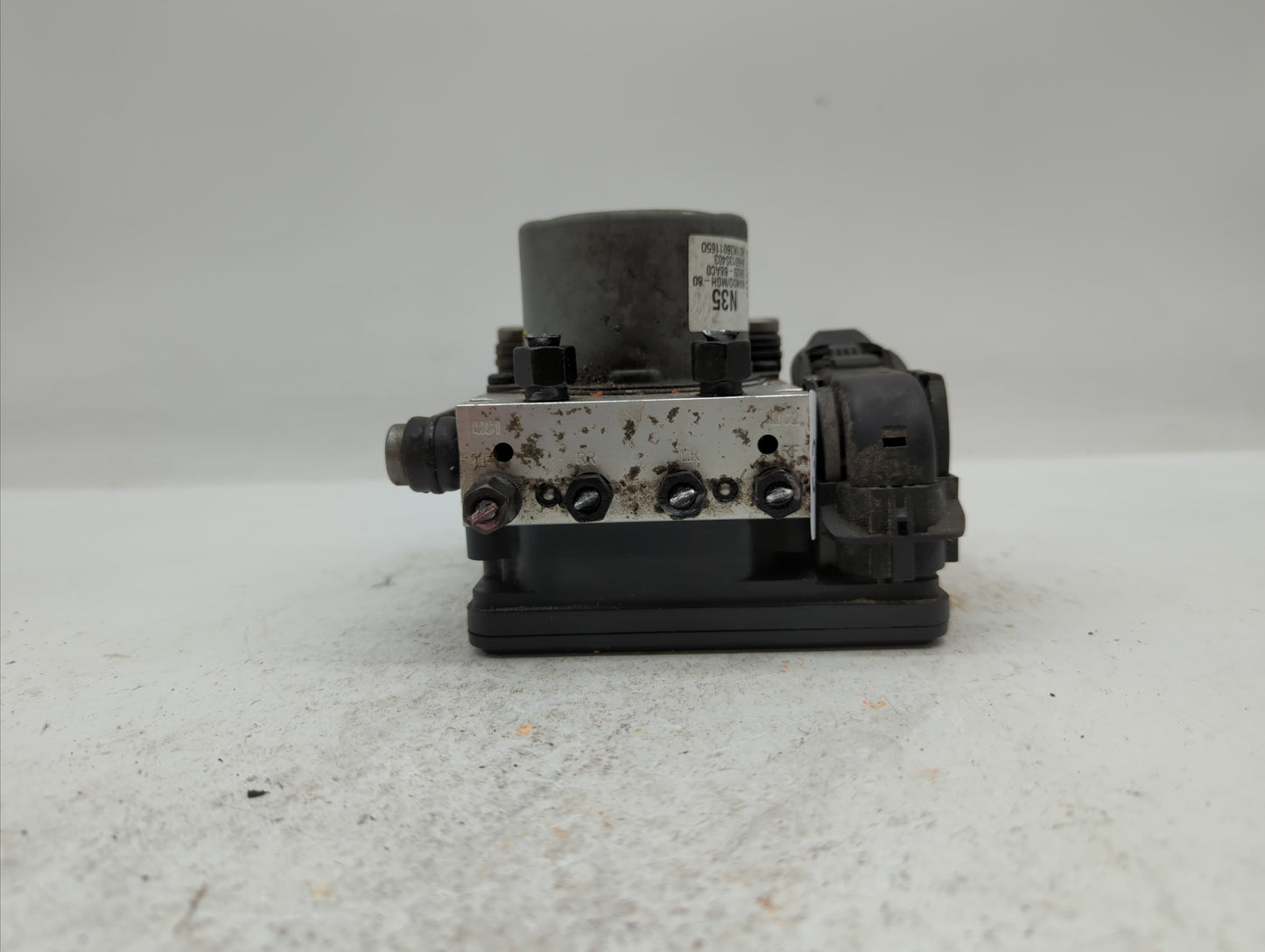 2017-2018 Hyundai Santa Fe ABS Pump Control Module Replacement P/N:58920-B8AC0 Fits Fits 2017 2018 OEM Used Auto Parts - Oem
