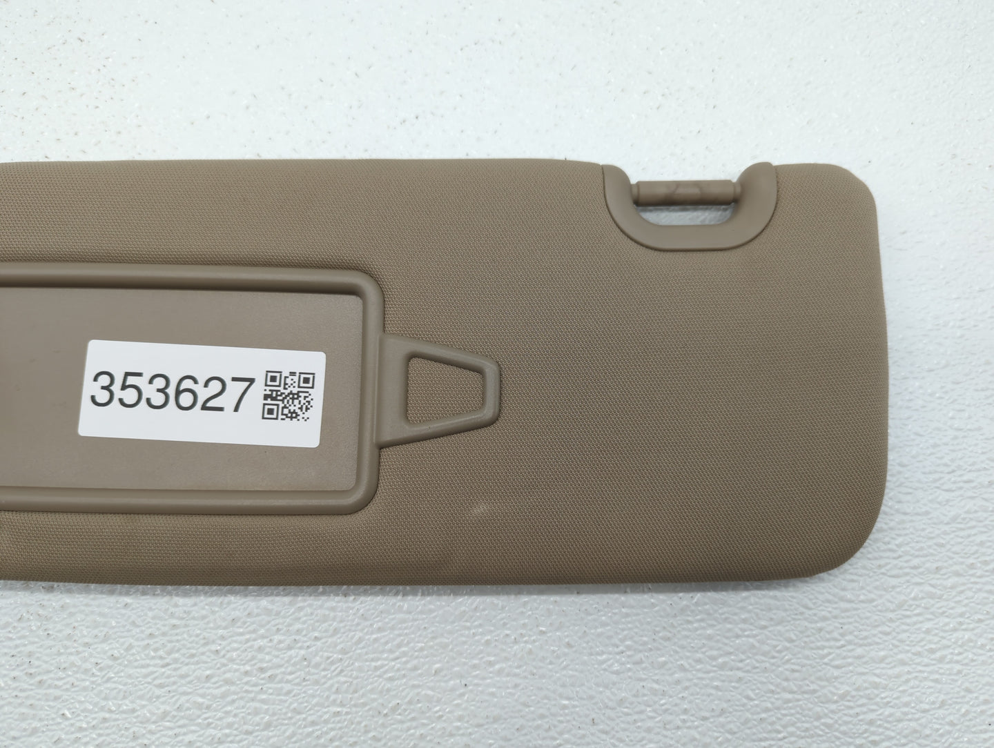 2013-2018 Hyundai Santa Fe Sun Visor Shade Replacement Driver Left Mirror Fits Fits 2013 2014 2015 2016 2017 2018 OEM Used A