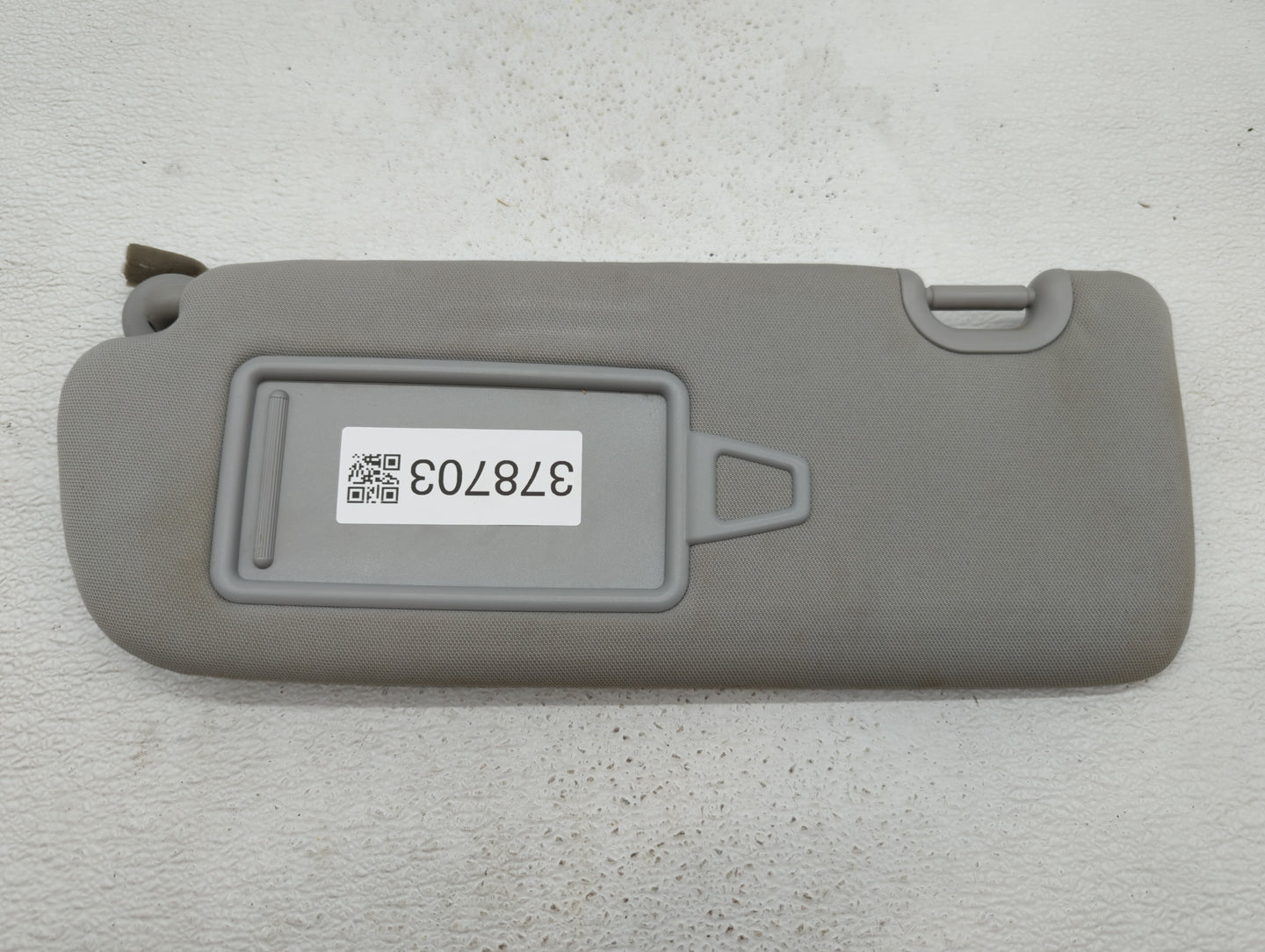 2013-2018 Hyundai Santa Fe Sun Visor Shade Replacement Driver Left Mirror Fits Fits 2013 2014 2015 2016 2017 2018 OEM Used A