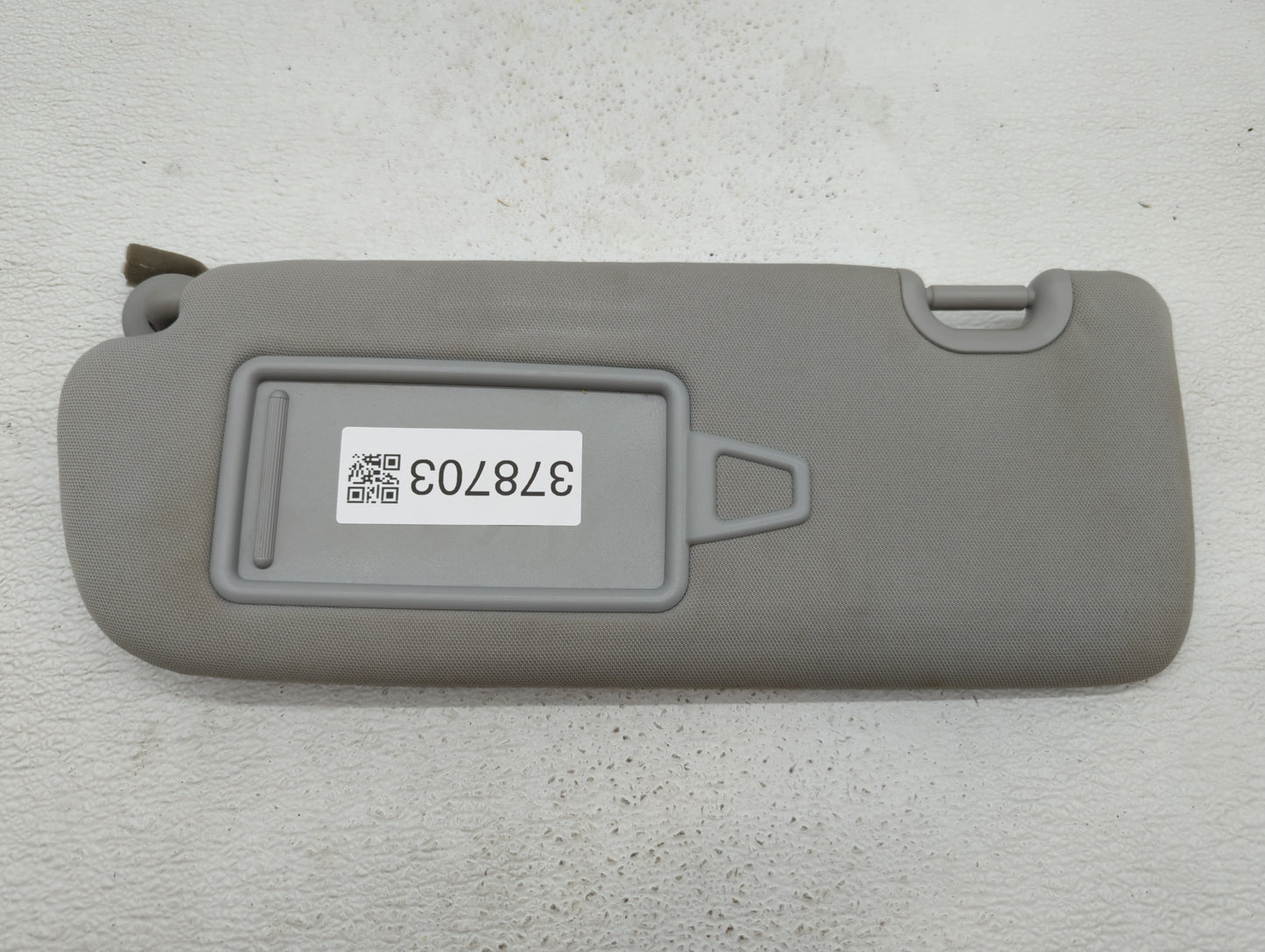 2013-2018 Hyundai Santa Fe Sun Visor Shade Replacement Driver Left Mirror Fits Fits 2013 2014 2015 2016 2017 2018 OEM Used A