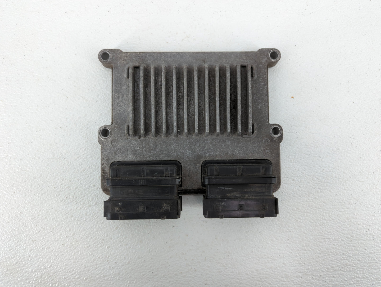 2017-2018 Hyundai Santa Fe PCM Engine Control Computer ECU ECM PCU OEM P/N:39110-3CDP0 Fits Fits 2017 2018 OEM Used Auto Par