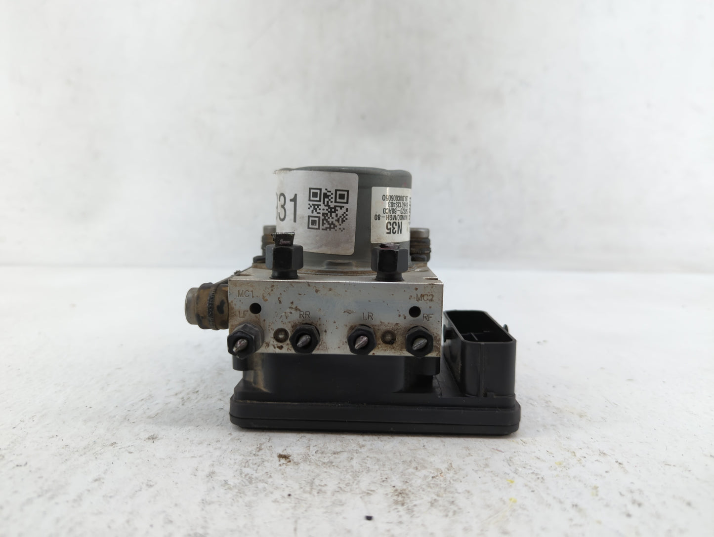 2017-2018 Hyundai Santa Fe ABS Pump Control Module Replacement P/N:58920-B8AC0 Fits Fits 2017 2018 OEM Used Auto Parts - Oem