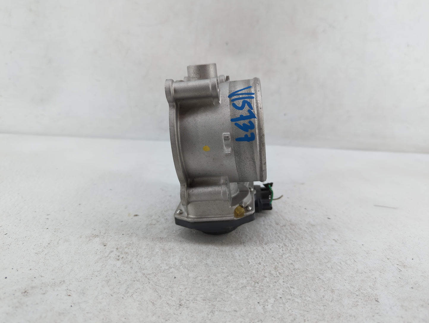 2013-2018 Hyundai Santa Fe Throttle Body P/N:35100-3CAA0 Fits Fits 2012 2013 2014 2015 2016 2017 2018 OEM Used Auto Parts - 